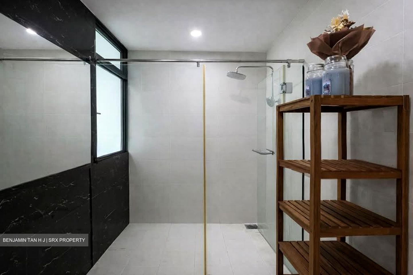 Esparina Residences (D19), Condominium #585453401